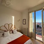 Situe Au Centre De Апартаменти *