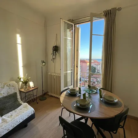 Situé Au Centre De Appartement *